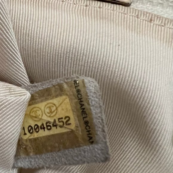 CHANEL Bag Boucle Tweed Pink Lagerfeld Runway Coco CC Purse Vintage HOST PICK - Picture 8 of 8